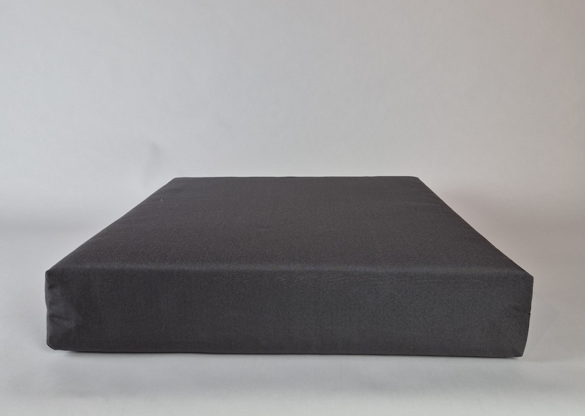 Zitkussen strak, Cartenza Carbon, 67x71,5x13 cm. AA-031