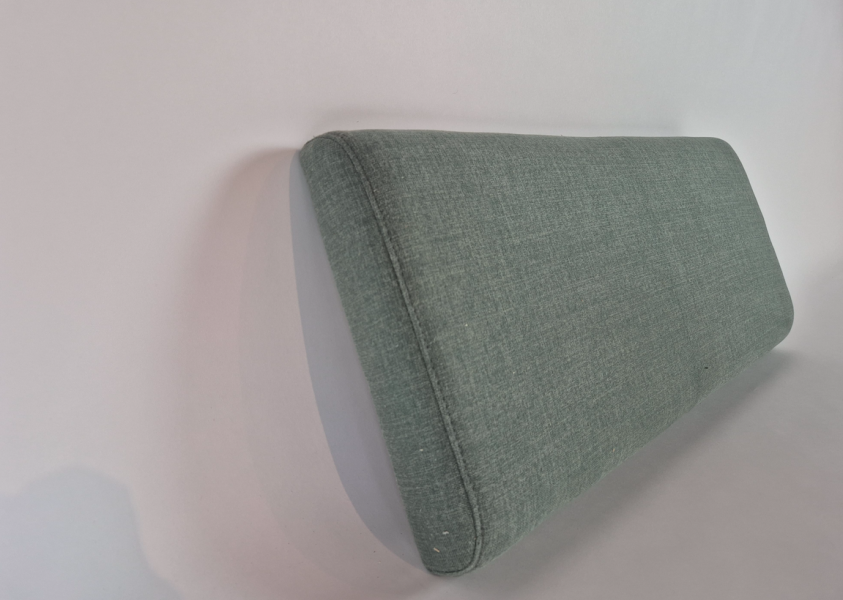 Rugkussen op plank,70x30x6cm,  stof groen R-146