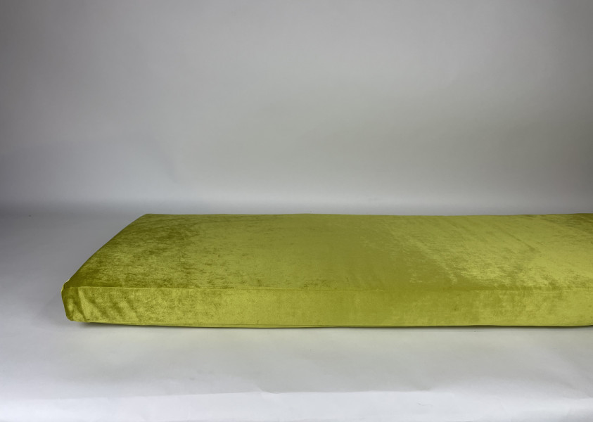 Zitkussen, Velours Moss Green, Lekker stevig, tussenstuk afwerking, 194x57x9. R-240