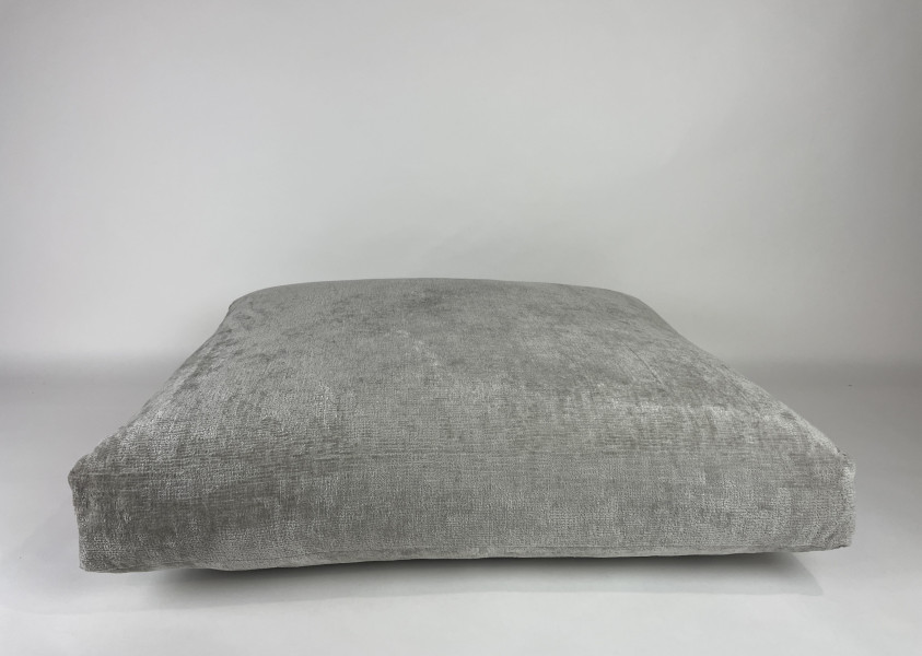 Plof zitkussen, Bouclé silver stof, 88x78,5x20. R-232
