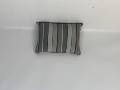 rugkussen plof, sunbrella stripe quadri grey 58x42 G3064